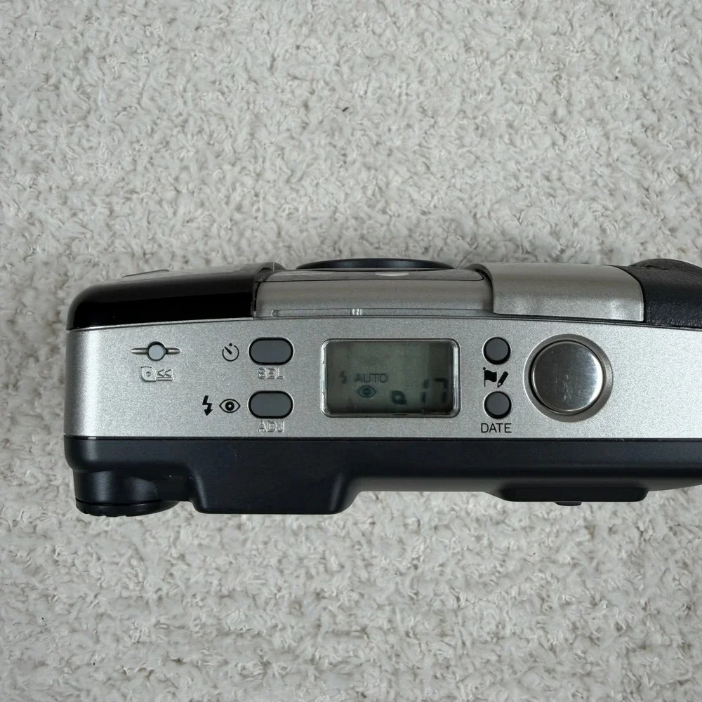 Minolta Vectis 200‎ IX DATE Silver 35mm Film Camera with Case TESTED